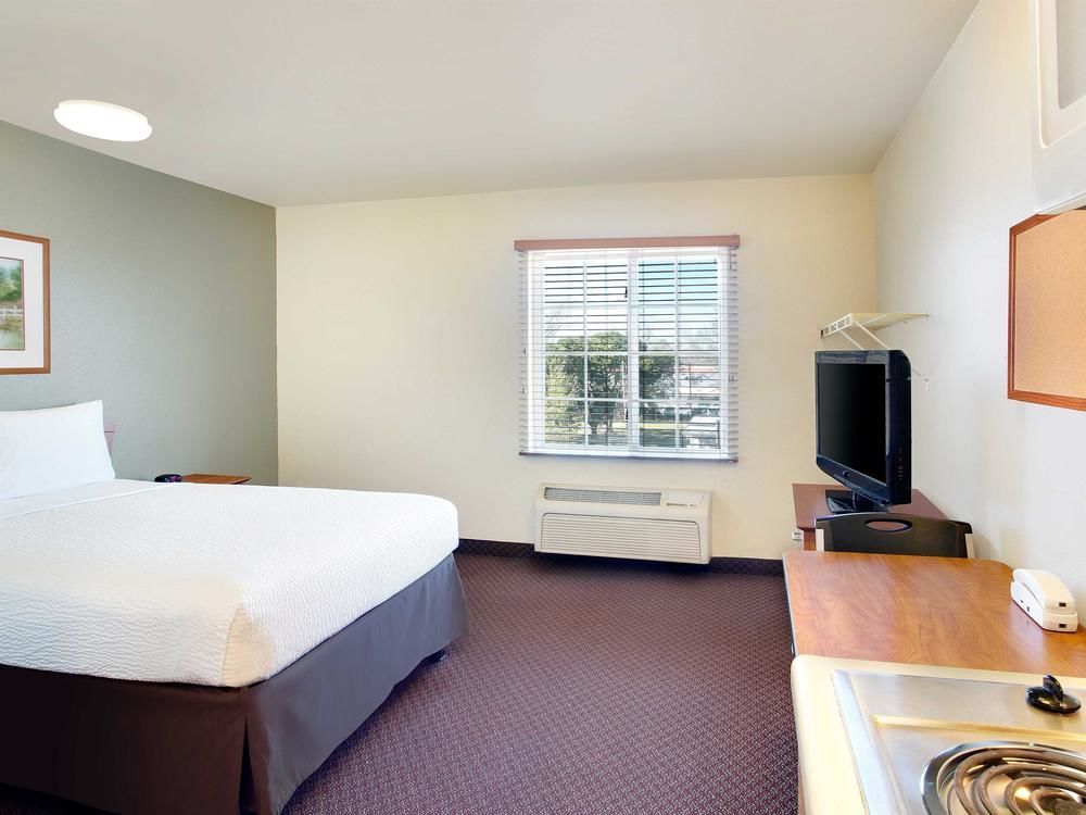 Woodspring Suites Baton Rouge East I-12 المظهر الخارجي الصورة